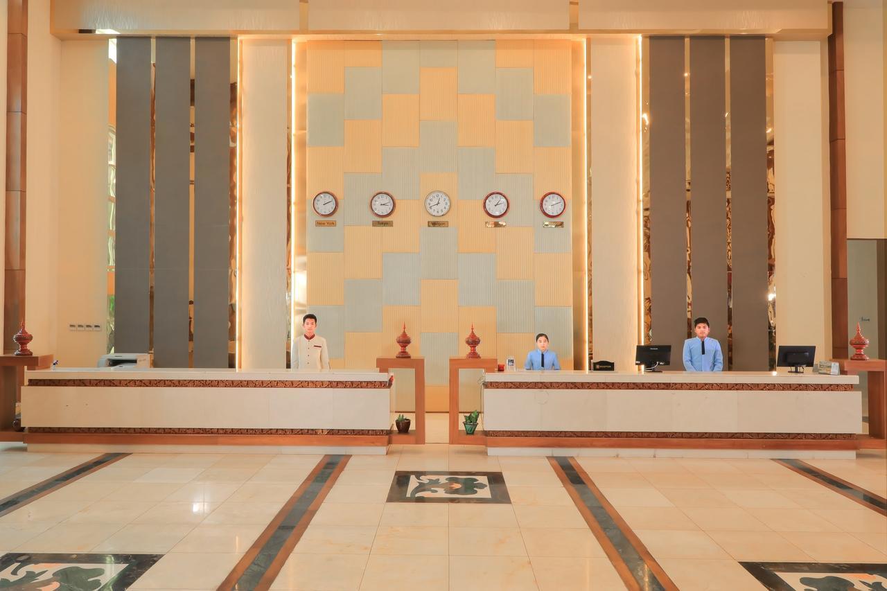 The Hotel Grand Ace Naypyidaw Экстерьер фото
