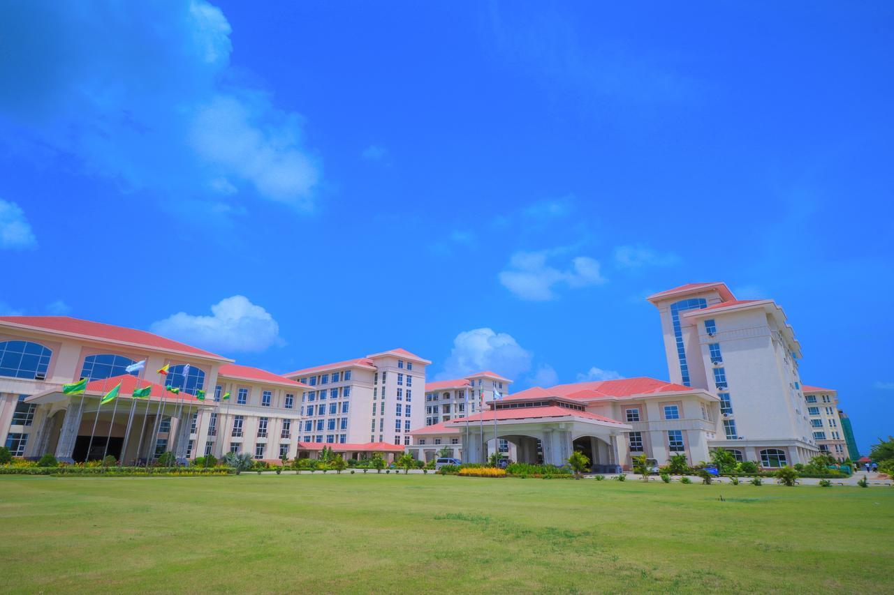 The Hotel Grand Ace Naypyidaw Экстерьер фото