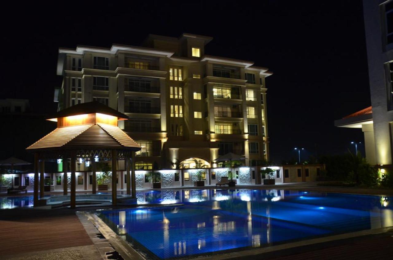 The Hotel Grand Ace Naypyidaw Экстерьер фото