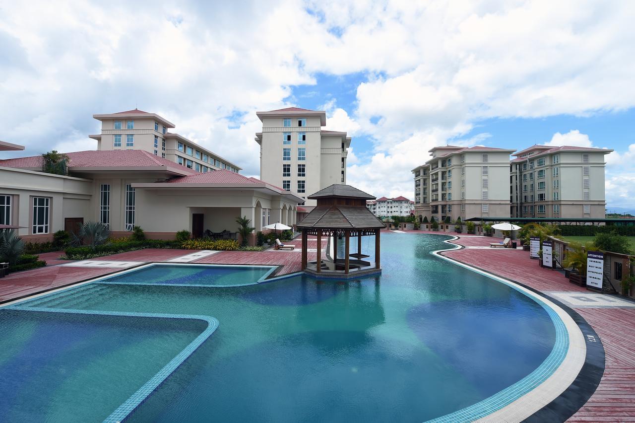 The Hotel Grand Ace Naypyidaw Экстерьер фото