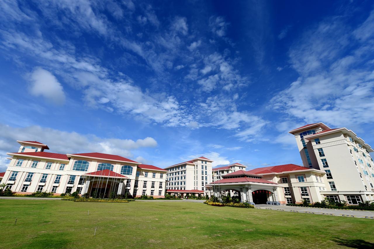 The Hotel Grand Ace Naypyidaw Экстерьер фото